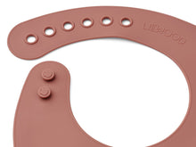 TILDA 2PACK RUOKALAPPU - HORSE/DARK ROSE