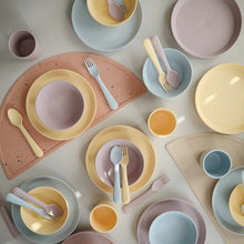 Cutlery Set Small- Pale Daffodil
